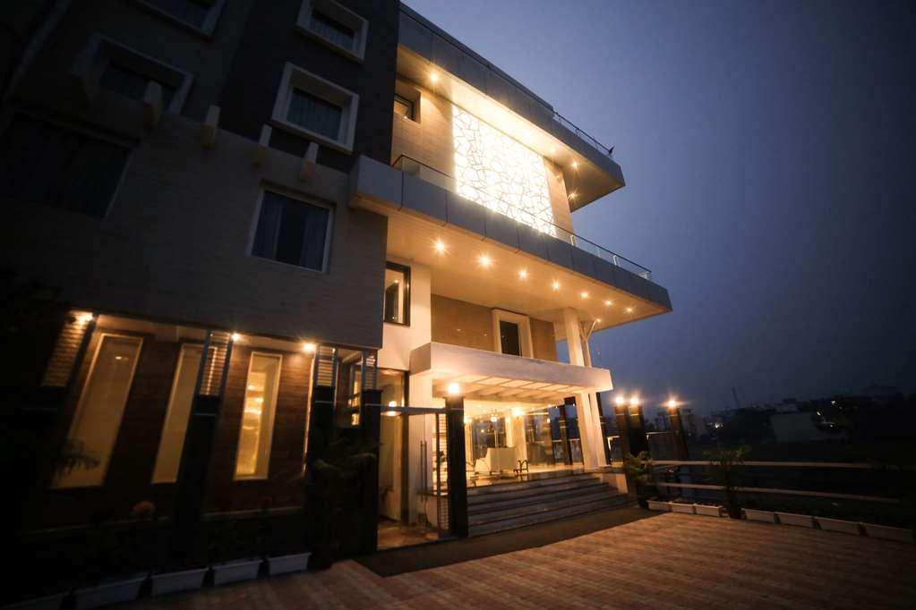 Comfort Inn Benares Εξωτερικό φωτογραφία