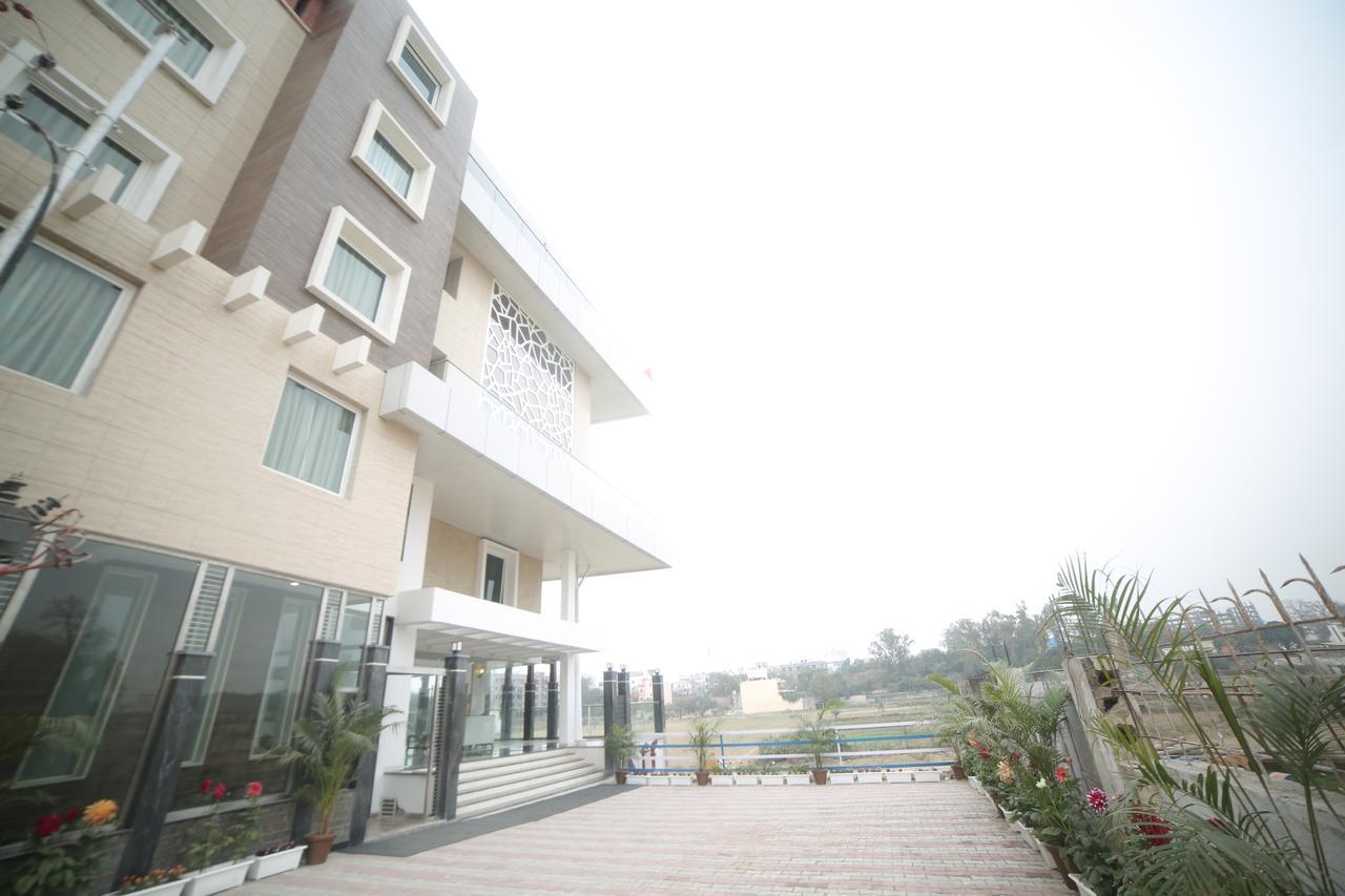 Comfort Inn Benares Εξωτερικό φωτογραφία