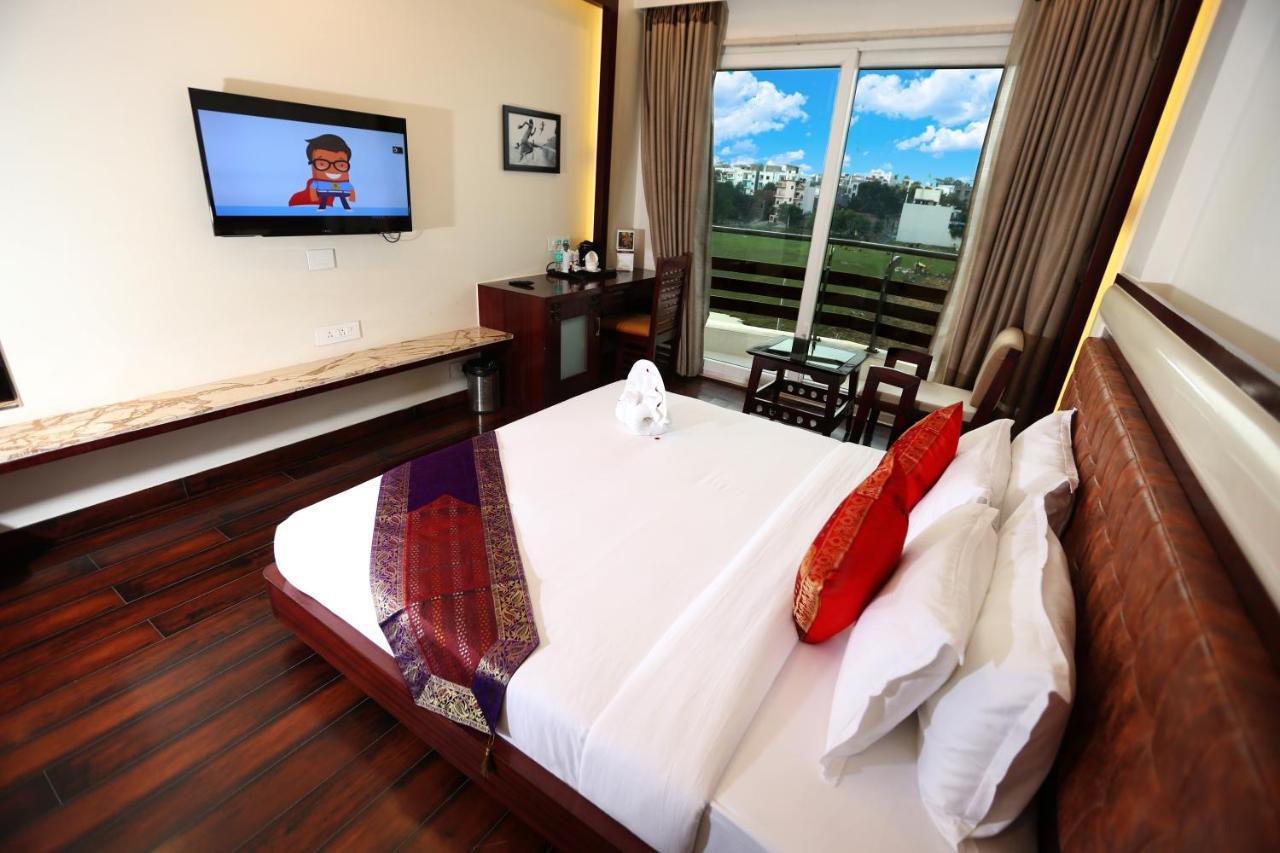 Comfort Inn Benares Εξωτερικό φωτογραφία