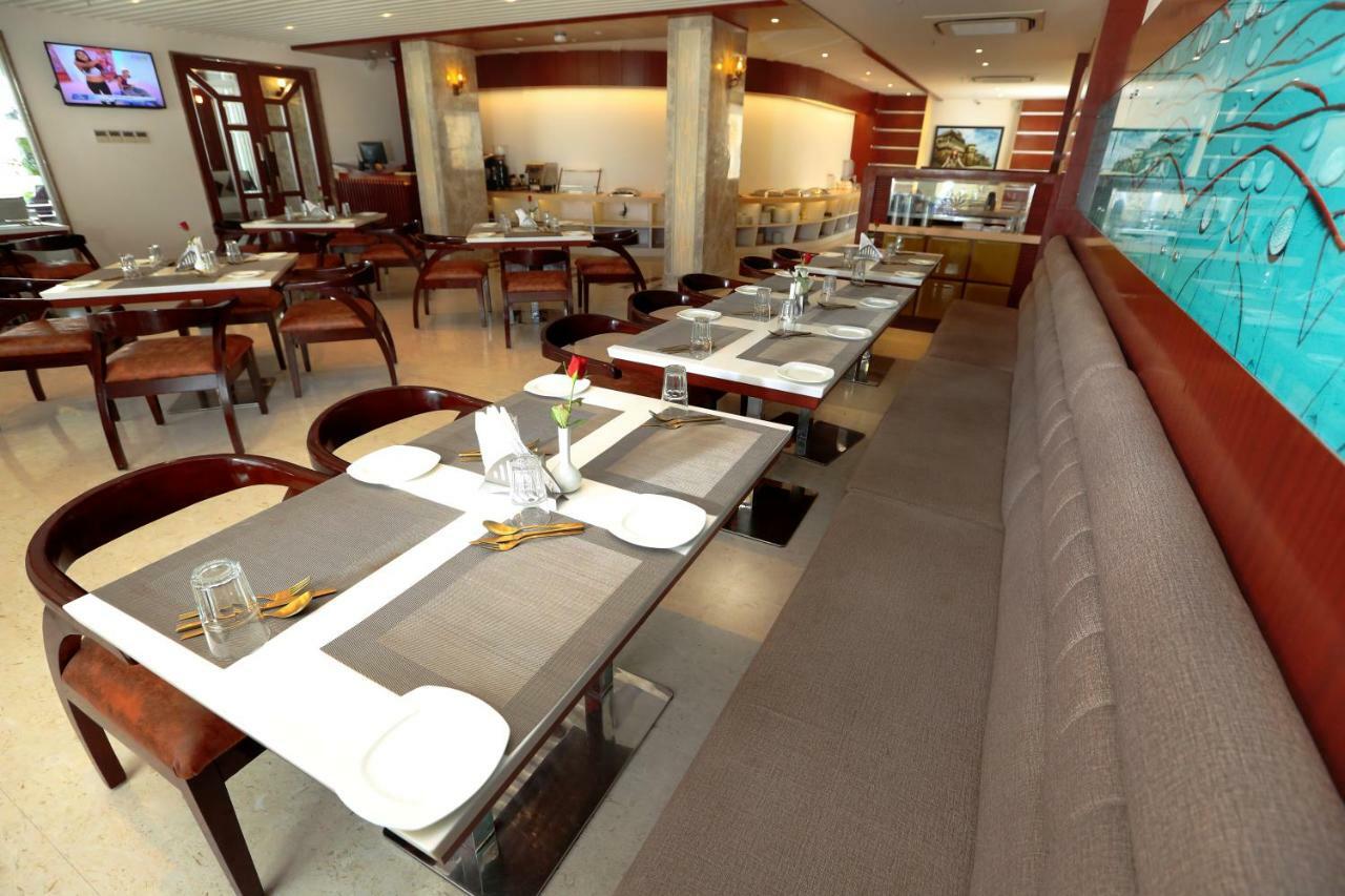 Comfort Inn Benares Εξωτερικό φωτογραφία
